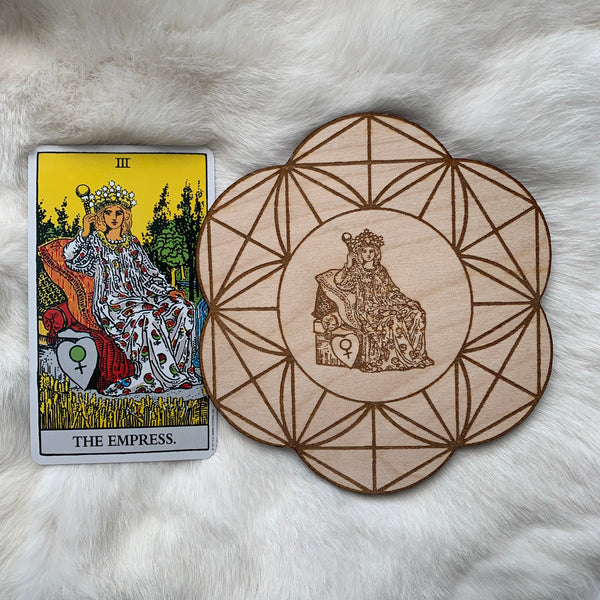 Wooden Crystal Grid - The Empress